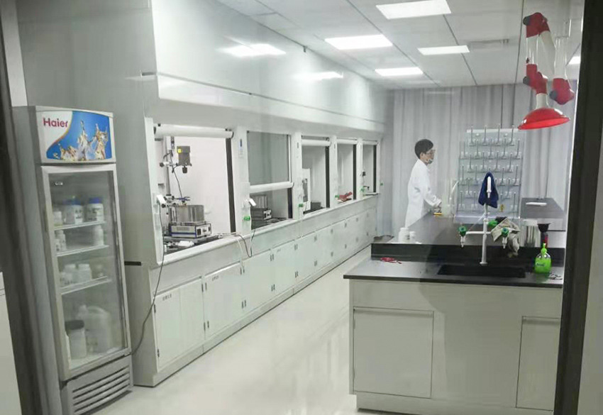 上海交通大學(xué)新建實(shí)驗(yàn)室通風(fēng)柜實(shí)驗(yàn)臺及通風(fēng)系統(tǒng)工程