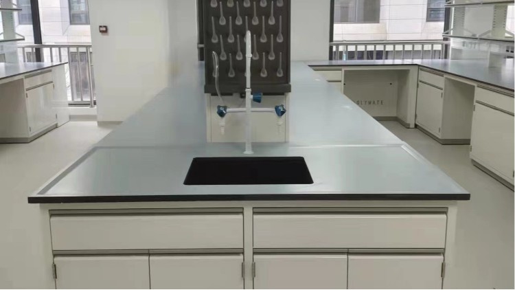 現(xiàn)代實(shí)驗(yàn)室應(yīng)當(dāng)如何來(lái)設(shè)計(jì)？