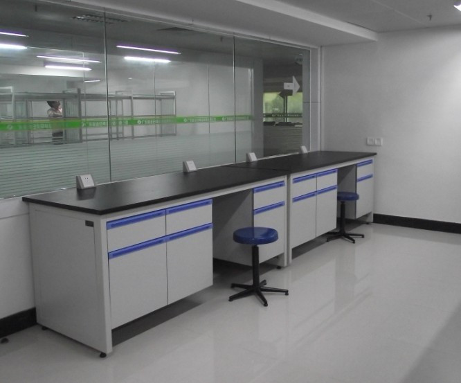 實(shí)驗(yàn)室實(shí)驗(yàn)臺