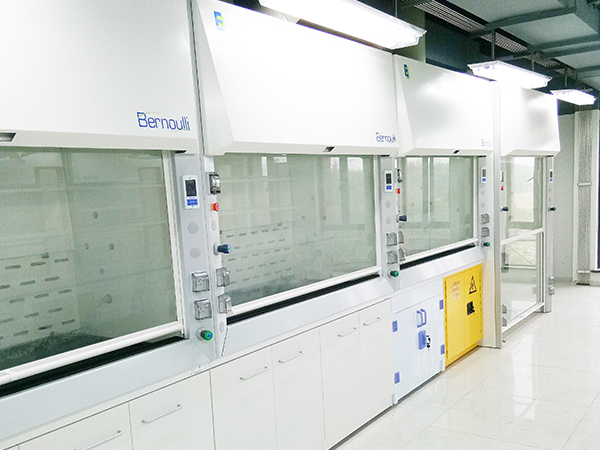 實驗室家具—通風(fēng)柜